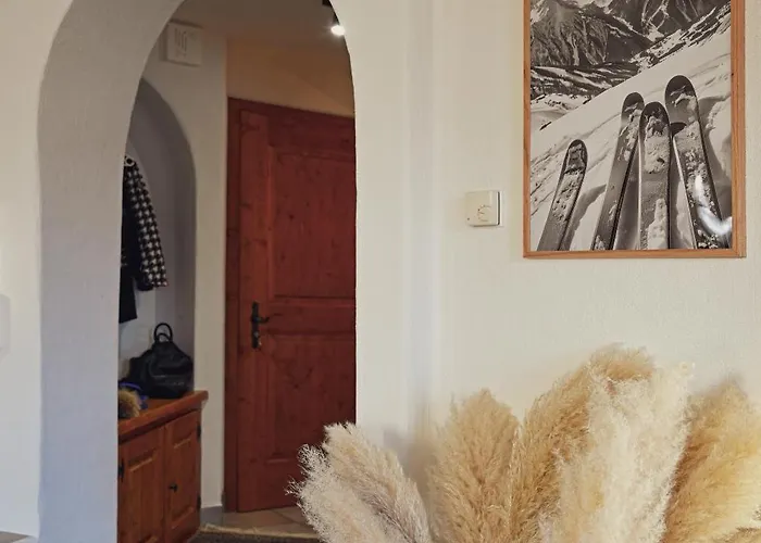 Gemütliche In Ladir Bei Flims Laax Ilanz/Glion