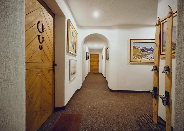 Gemütliche In Ladir Bei Flims Laax Apartamento *