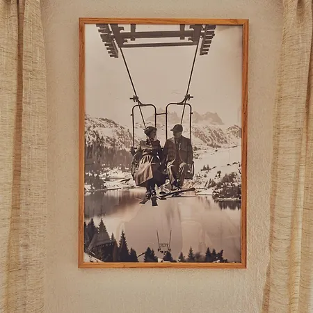 アパート Gemuetliche In Ladir Bei Flims Laax Ilanz/Glion
